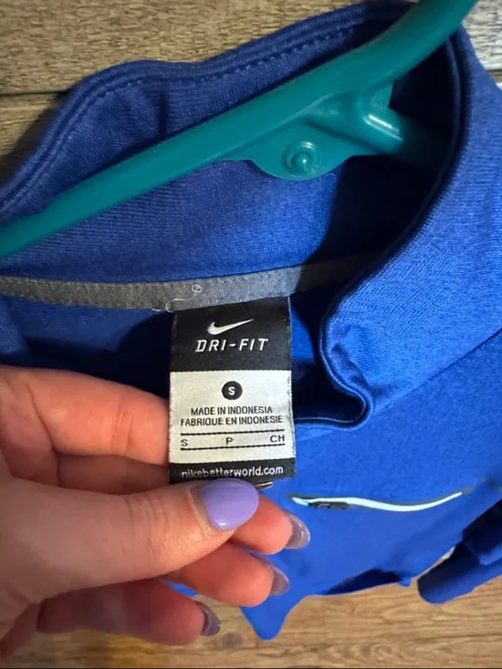 Nike Royal Blue Men’s Half-Zip Performance Pullover - Picture 2 of 3